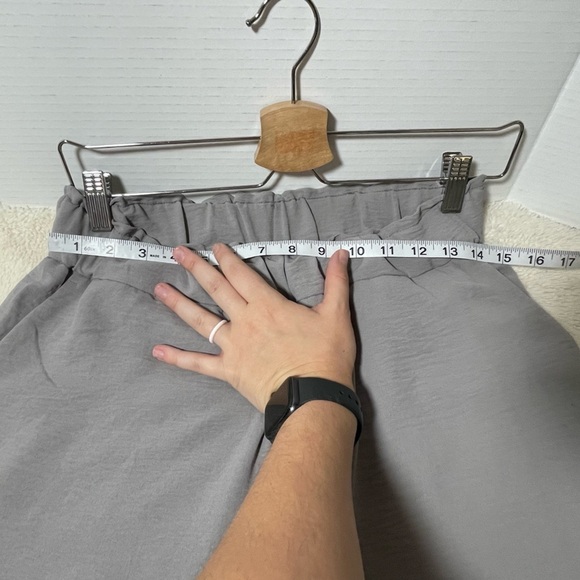 Classic Minimalist Workwear Coastal Hilary Radley Gray Wide Leg Pants - Picture 5 of 6